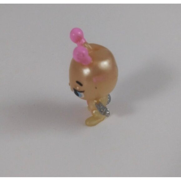 Hatchimals Colleggtibles Spring Basket 2018 Exclusive Yellow Butterpuff - Picture 4 of 6